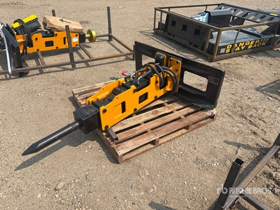 2026 GIYI GY-P680 45 in Skid Steer Breaker (Unused)