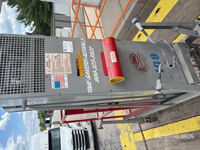 2000 MEC 24D Plateforme élévatrice à mât vertical