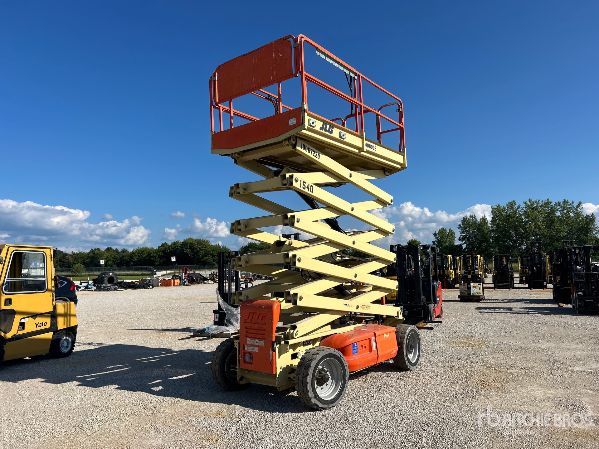 2012 JLG 4069LE Electric Scissor Lift