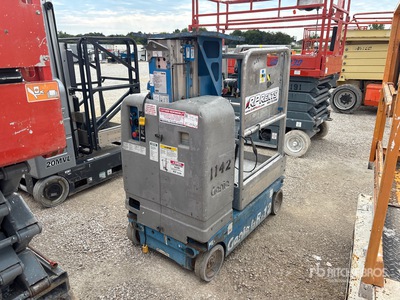 2005 Genie GR12 Vertical Mast Lift