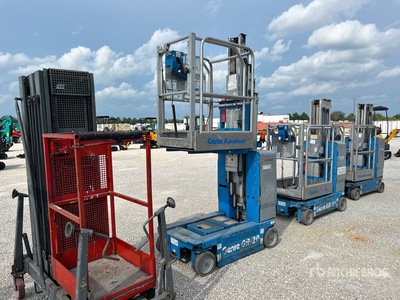 2012 Genie GR-20 Vertical Mast Lift