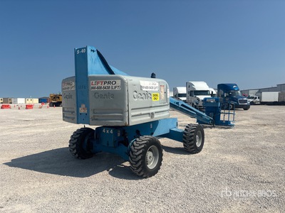 2000 Genie S-40 4WD Diesel Telescopic Boom Lift