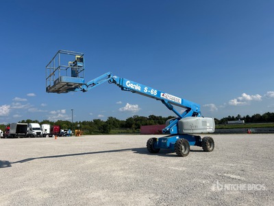 2004 Genie S-65 4WD Diesel Podnośnik teleskopowy