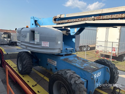 2007 Genie S85 Telescopic Boom Lift