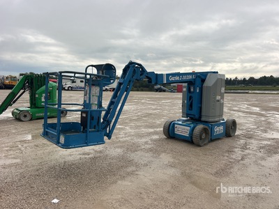 2010 Genie Z-30/20N RJ Electric Articulating Boom Lift