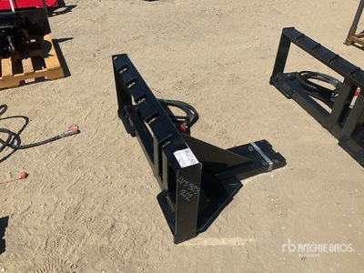 2026 GIYI GY-TP45 25 in Skid Steer Post Puller (Unused)
