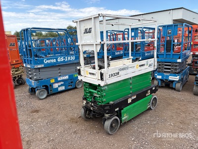 2017 JLG 1932R Electric Scissor Lift