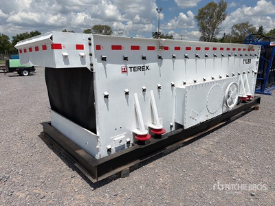 Tyler 990 Skid-Mounted Criba / Criba de agregados