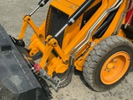 Hydraulics with Auxiliary Hydraulic Plumbing