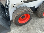 Cadre with Pneu avant gauche