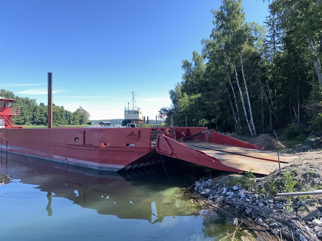 Granador 1 16 m Towable Hopper Barge