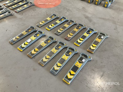 Quantity of (12) Gcat4 Electric Cable Detector