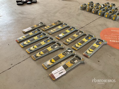 Quantity of (13) Gcat4 Electric Cable Detector