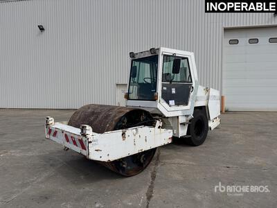 1993 Puma 171 AV Compacteur Compactador de Ruedas (Inoperable)
