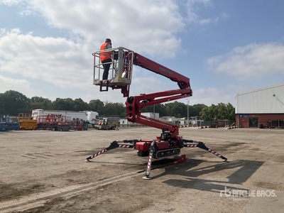 2016 Hinowa LightLift 26.14 Crawler Diesel Articulating Boom Lift
