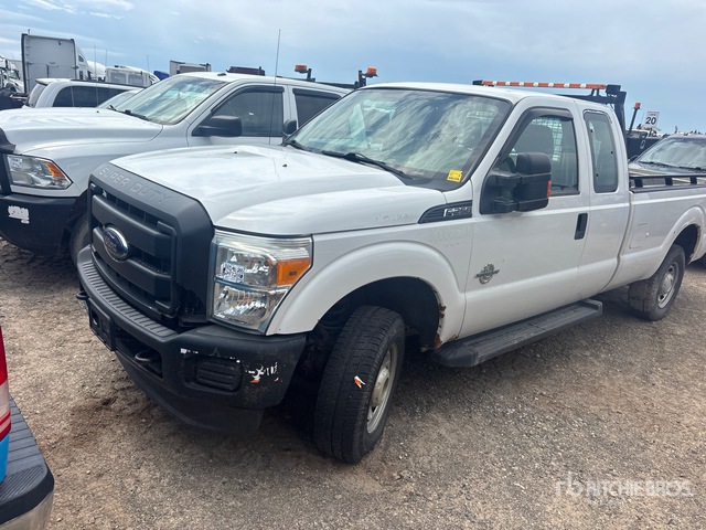 1FT7X2BT1FED47166 2015 photo no. 1