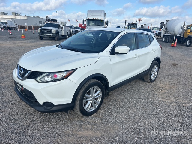2017 Nissan Rouge Sport 2WD SUV