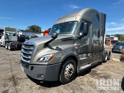 2020 Freightliner Cascadia 126 6x4 3- Achs Sattelzugmaschine mit Schlafkabine
