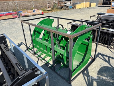 2026 AGT SRR72 73 in Grapple Skid Steer Bucket (Unused)