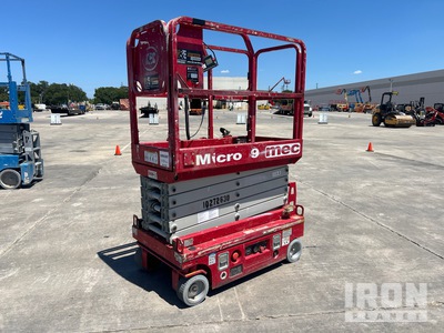 2019 MEC Micro 19 Electric Scissor Lift