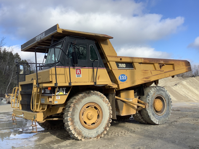 Cat 769D Off-Road End Dump Truck