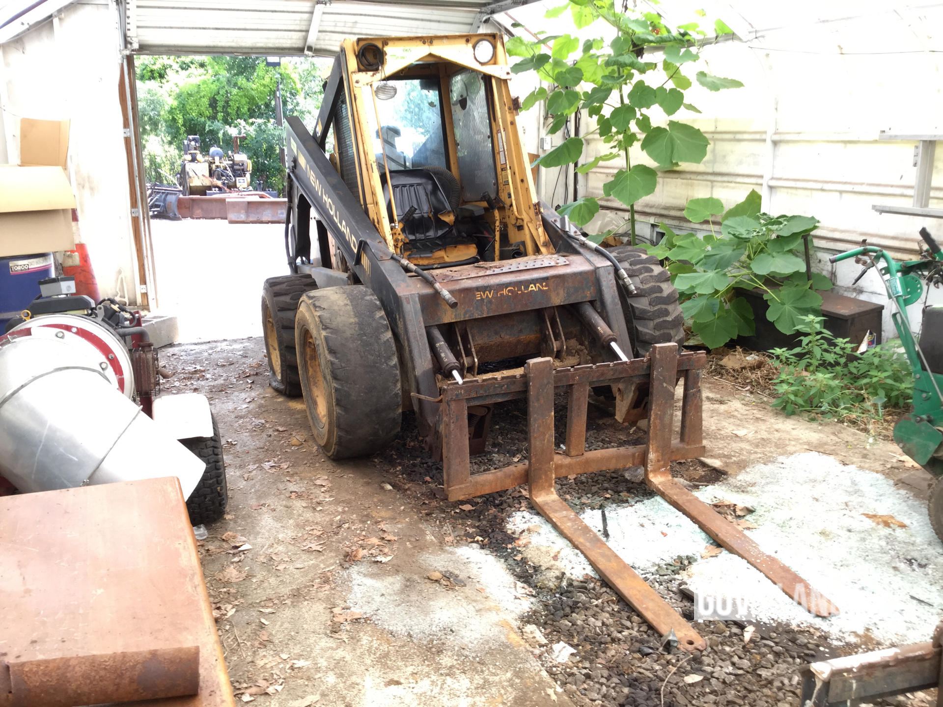 New Holland L785 Skid-Steer Loader in Aston, Pennsylvania
