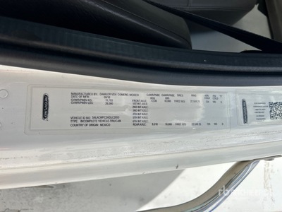 2019 Freightliner M2 106 4x2 Furgoneta caja cerrada