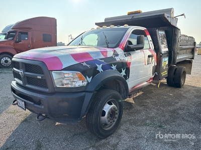 2016 Ram 5500 4x4 Camion à benne