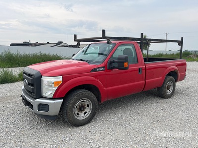 2015 Ford F-250 4x2 Pickup