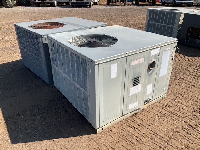 (2) Goodman Outdoor HVAC Units (2) Goodman Outdoor HVAC Units