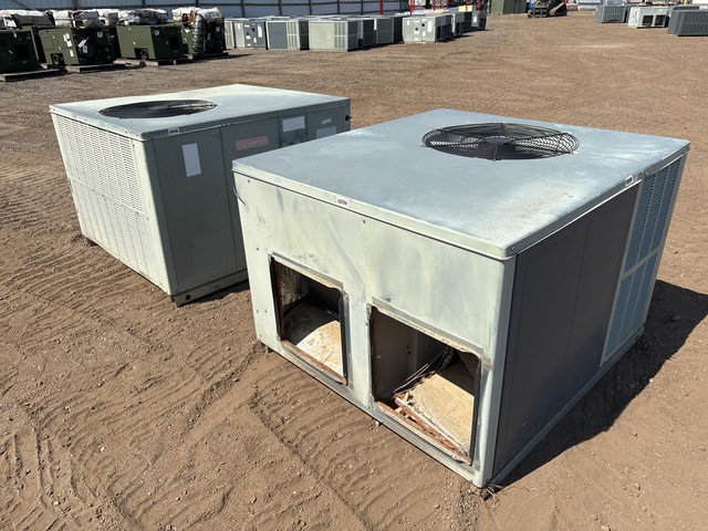 (2) Goodman Outdoor HVAC Units (2) Goodman Outdoor HVAC Units