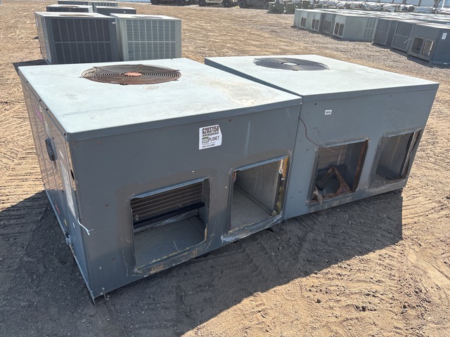 (2) Goodman Outdoor HVAC Units (2) Goodman Outdoor HVAC Units