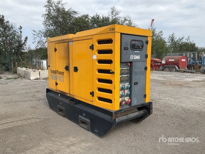 Sdmo R110 110 kVA Skid-Mounted Zestaw prądotwórczy