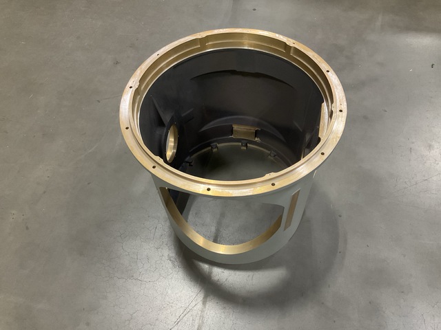 (2) BAE Systems 1372DA1136 Housing Assemblies