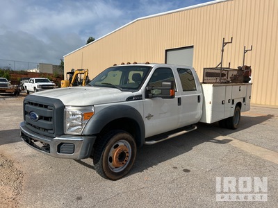 2014 Ford F-450 XL 4x2 Crew Cab ユーティリティトラック
