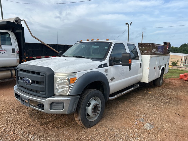 2014 Ford F-450 Super Duty XL 4x2 Crew Cab Service Truck