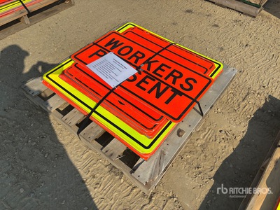 Quantity of Construction Panneaux de signalisation