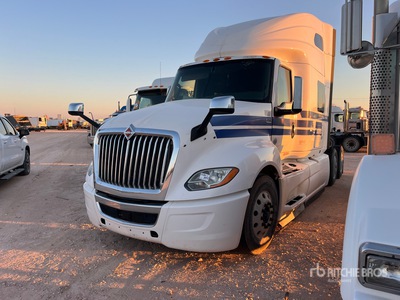 2020 International LT625 6x4 T/A Sleeper Truck Tractor