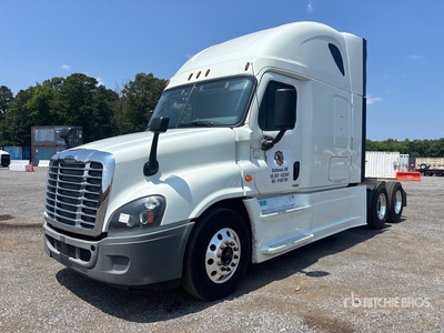 2018 Freightliner Cascadia 125 6x4 Ciągnik siodłowy T/A z kabiną sypialną