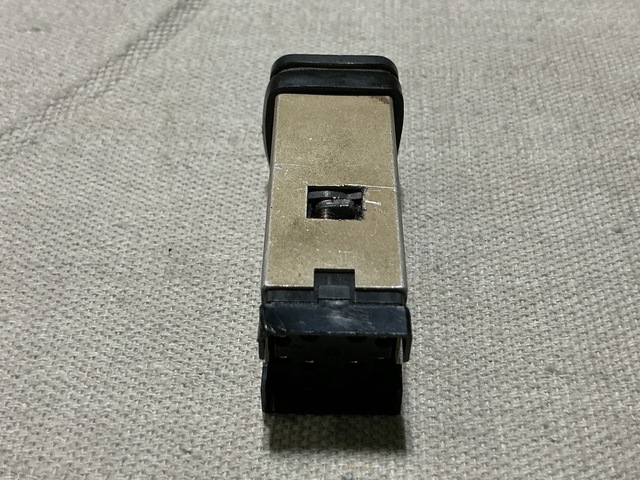 Korry 18641-004 Push Switch