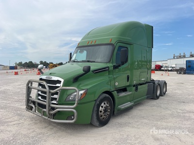 2019 Freightliner Cascadia 126 6x4 Ciągnik siodłowy T/A z kabiną sypialną