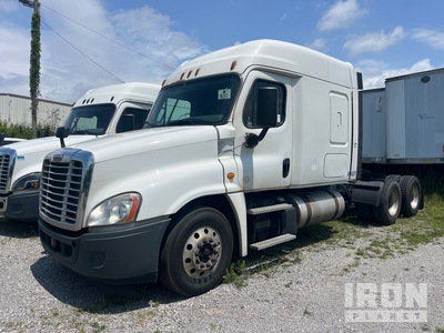 2018 Freightliner Cascadia 6x4 Sleeper Prime Mover