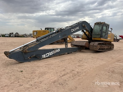 2015 John Deere 210G Long Reach Koparka gąsienicowa (Inoperable)
