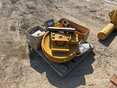 Quantity of Komatsu D85EX Parts その他 - 機械部品