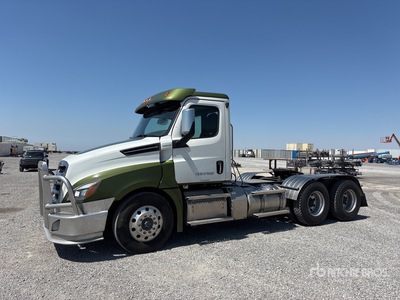 2023 Freightliner Cascadia 126 6x4 Cabeza Tractora Cabina Corta