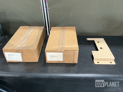 (21) Longhorn Regional 3863770C1 Vehicular Components Brackets