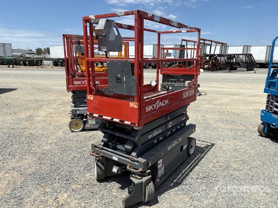 2017 Skyjack SJ3219 Electric Scissor Lift