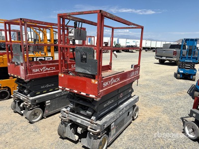2017 Skyjack SJ 3219 Electric Scissor Lift
