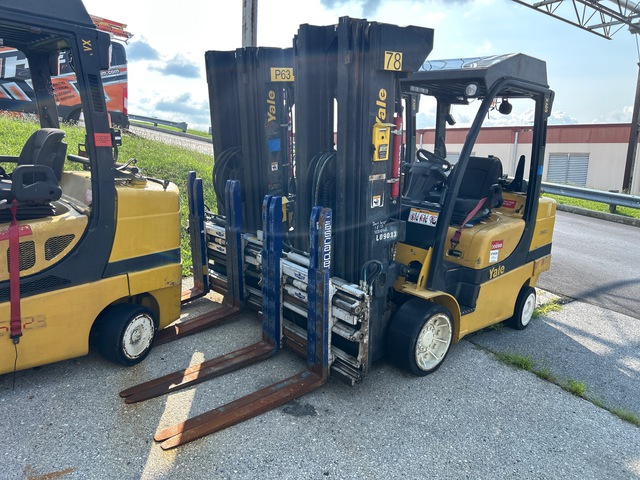 2009 Yale GLC080VXNGSQ094 4950 lb Cushion Tire Forklift (Inoperable)