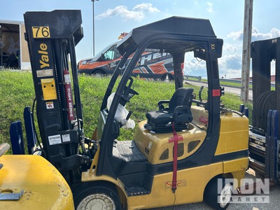 2015 Yale GC080VXNGSQ263 4950 lb Cushion Tire Forklift (Inoperable)